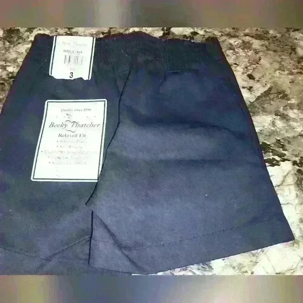 Becky Thatcher Navy shorts size 3 girls new with tags